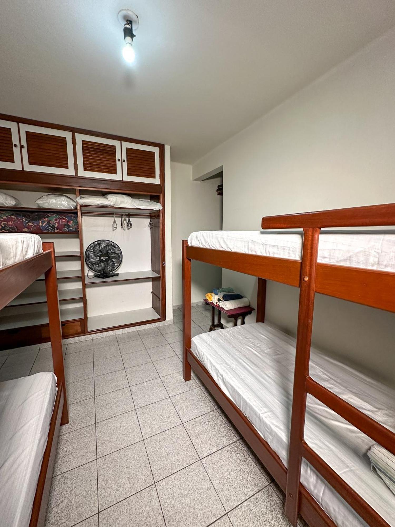 Apartamento Com Vista Pro Mar No Centro De Ubatuba - 2 Quartos E Cozinha Completa Exterior foto